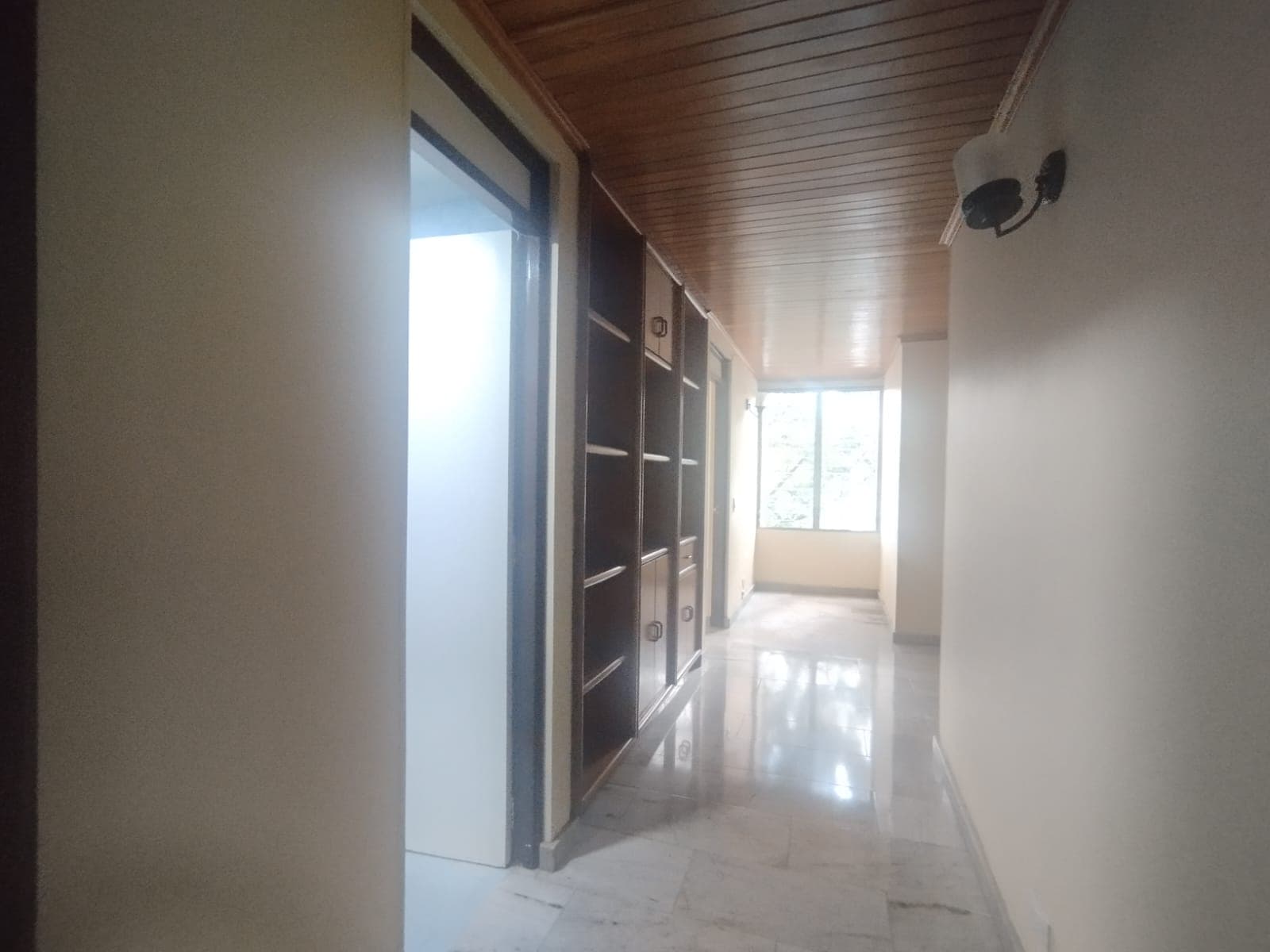Apartamento en arriendo en Patio Bonito, El Poblado, Medellín — foto 5 de 18