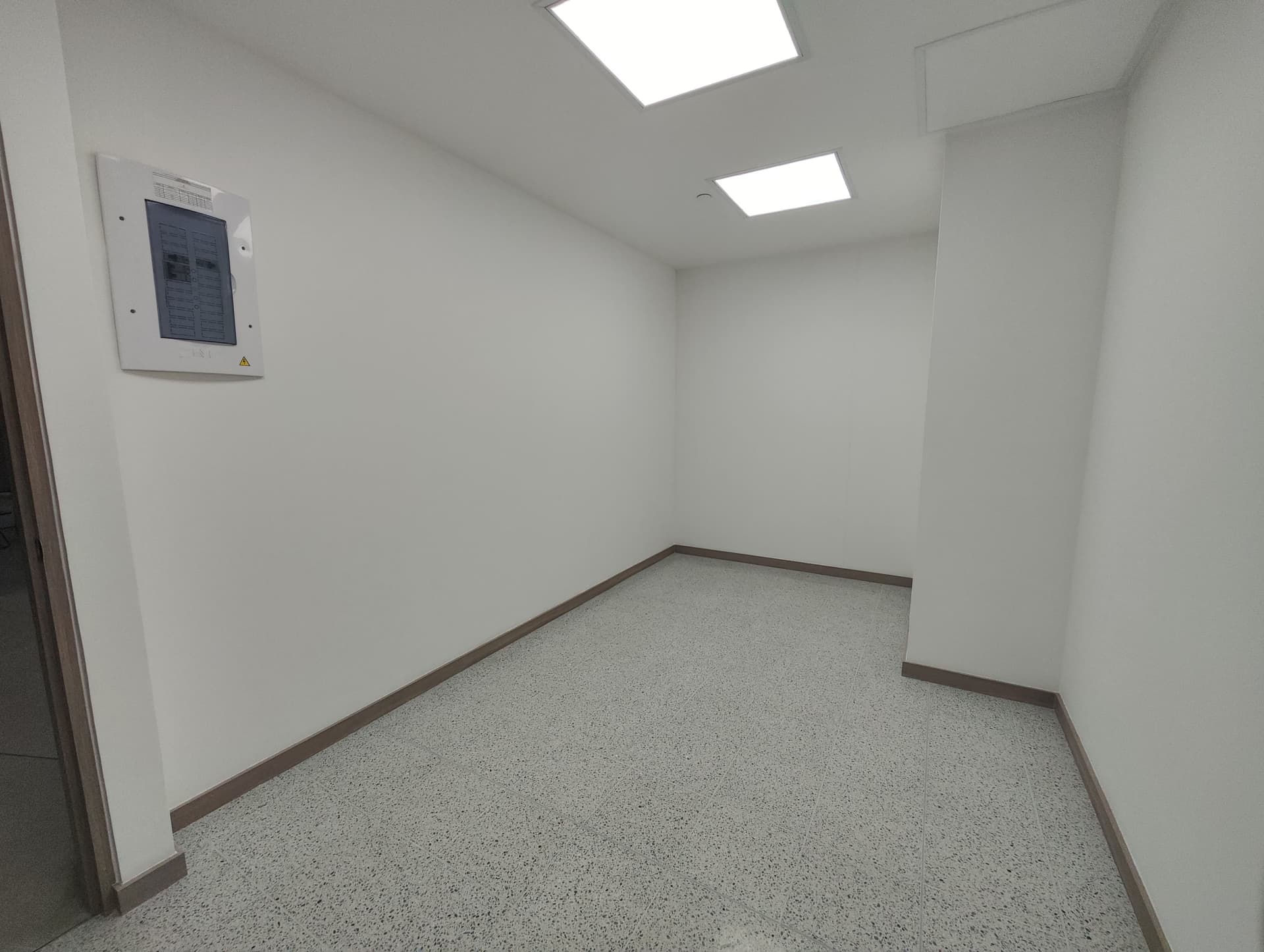 Consultorio en arriendo en San Diego, El Poblado, Medellín — foto 1 de 7