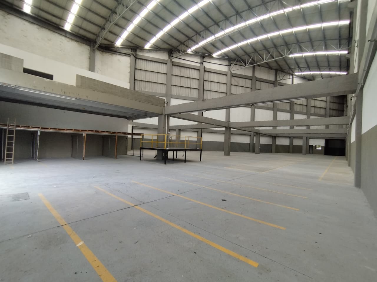 Bodega en arriendo en La Tablaza, La Estrella — foto 1 de 20