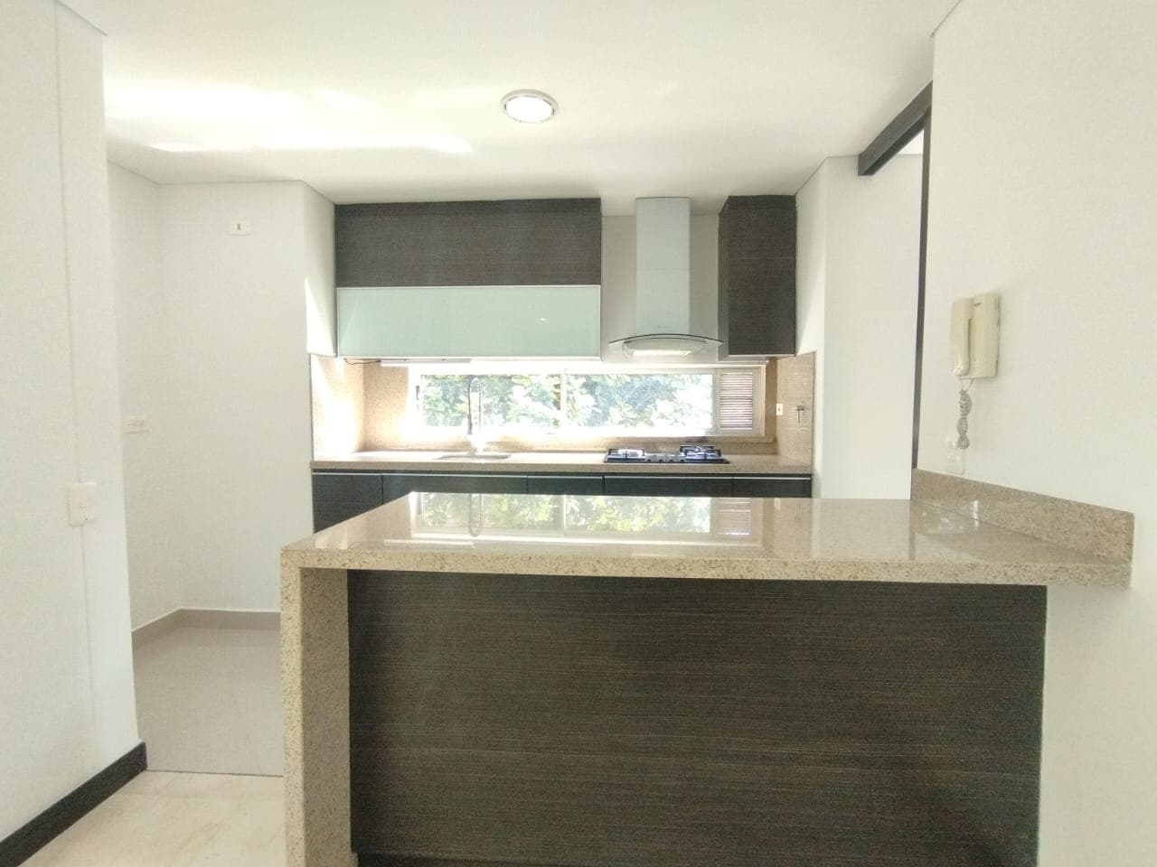 Apartamento en arriendo en Santa María de los Ángeles, El Poblado, Medellín — foto 4 de 20