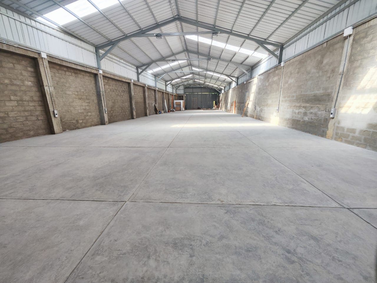 Bodega en arriendo en Caldas — foto 2 de 12