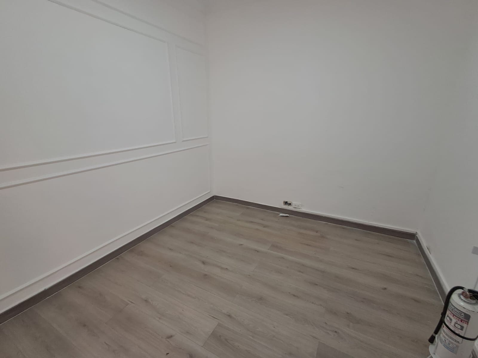 Oficina en arriendo en Laureles, Medellín — foto 1 de 10