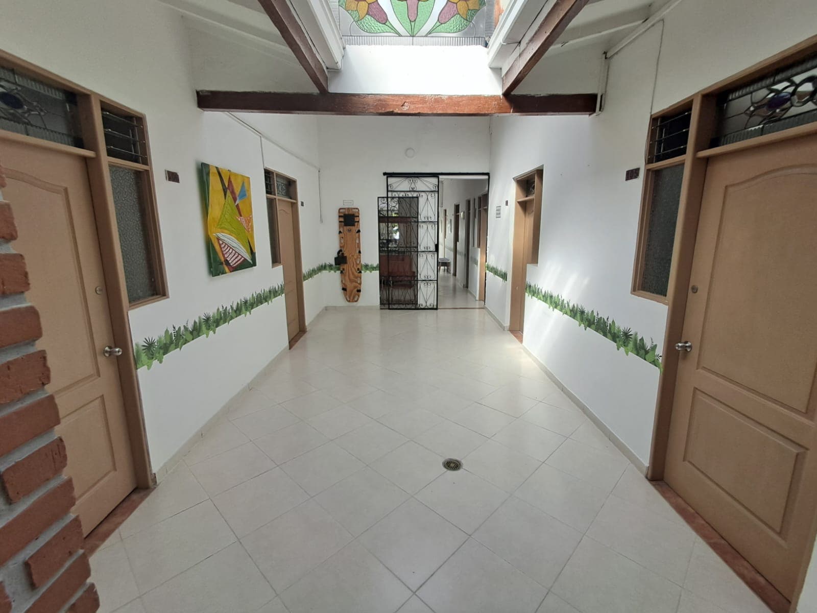 Oficina en arriendo en Laureles, Medellín — foto 3 de 10