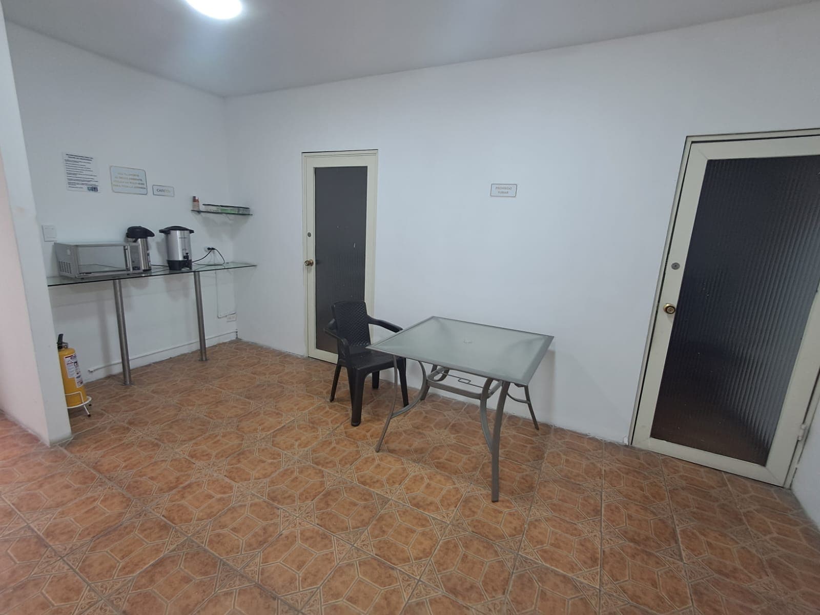 Oficina en arriendo en Laureles, Medellín — foto 4 de 10