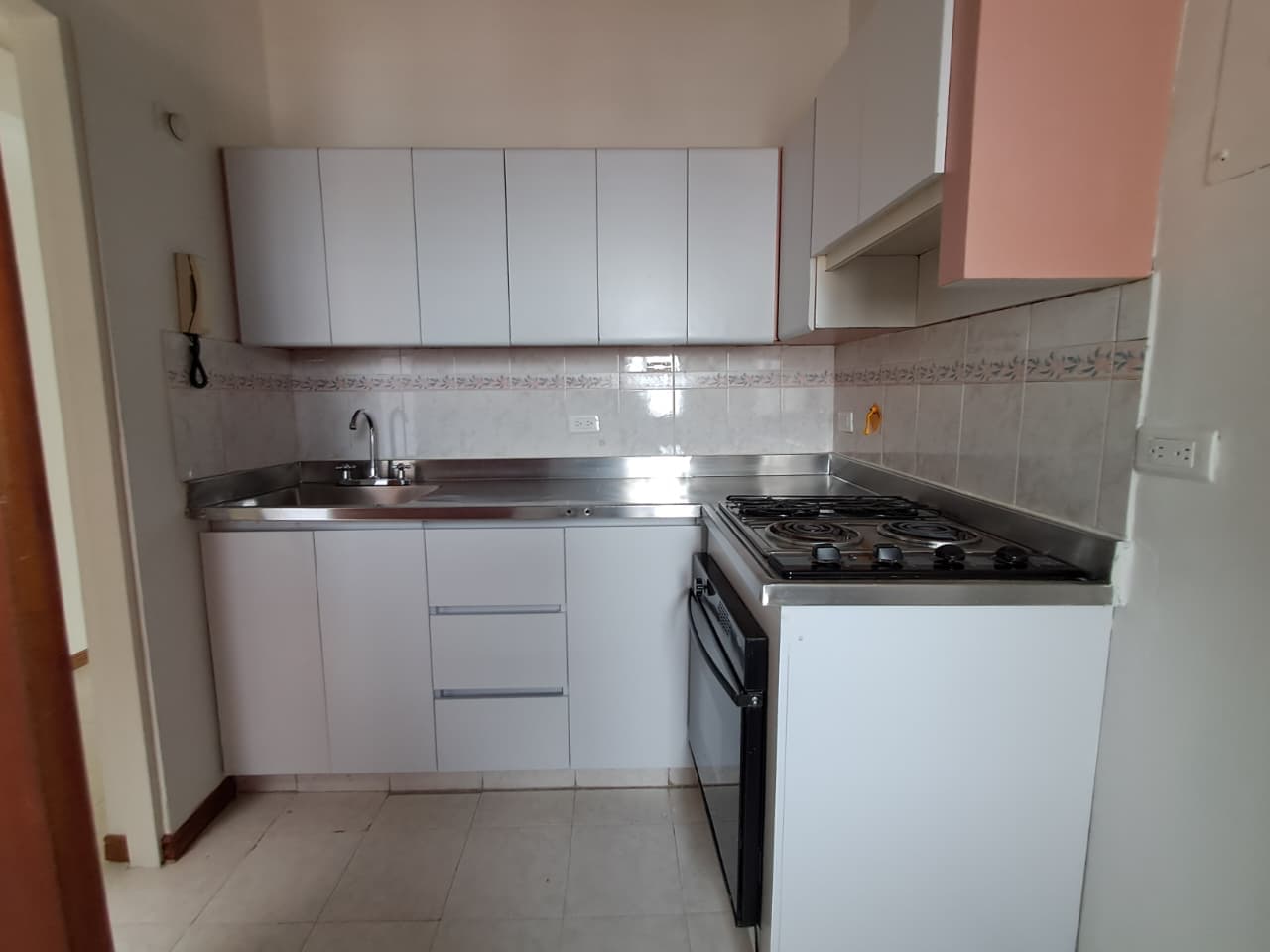 Apartamento en arriendo en La Nubia, Belen, Medellín — foto 5 de 20