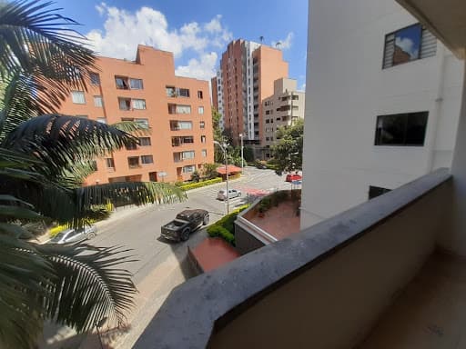 Apartamento en arriendo en Laureles, Medellín — foto 3 de 20