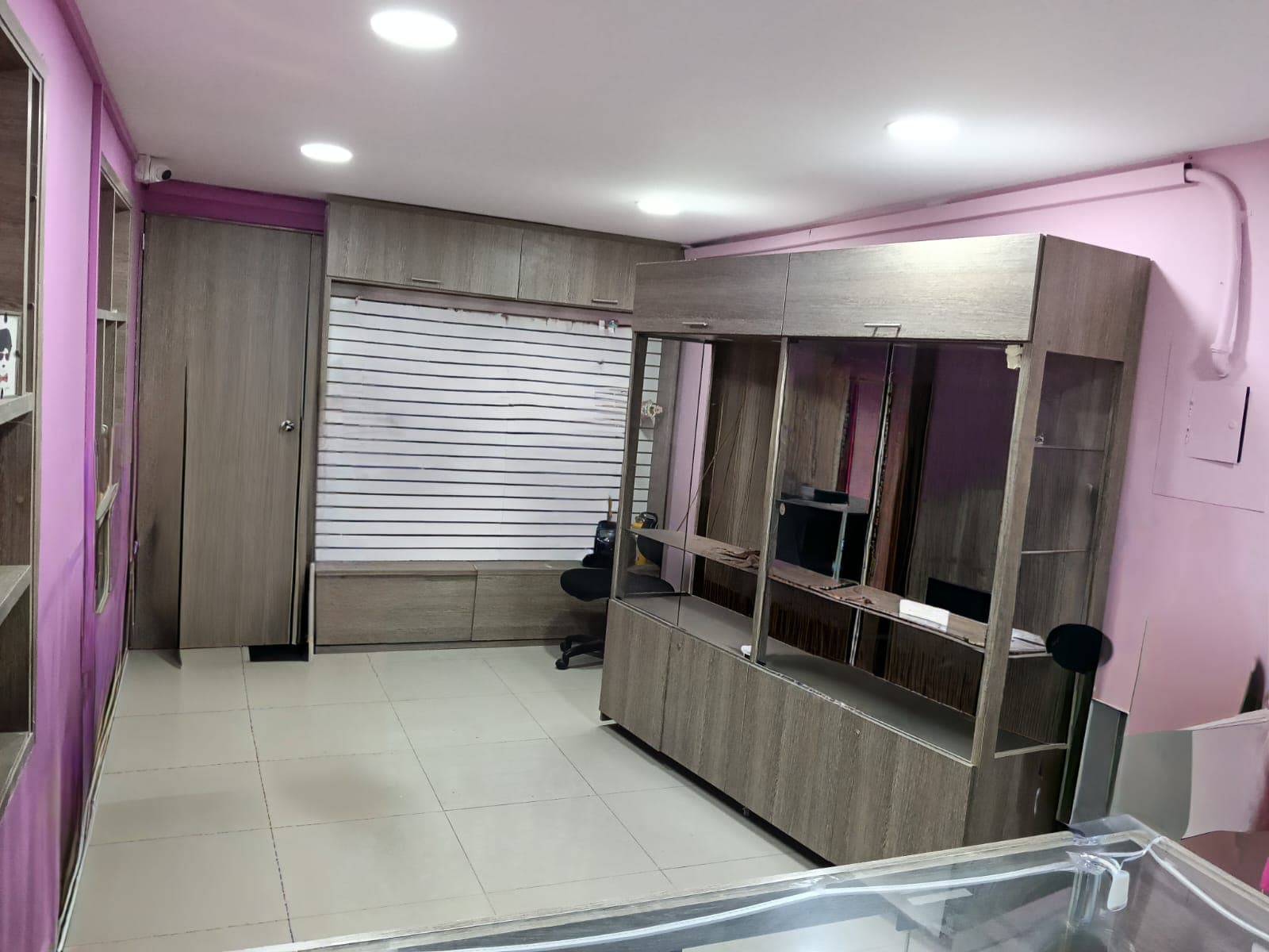 Local en arriendo en Santa Isabel, Los Martires, Bogotá, D.c. — foto 4 de 10