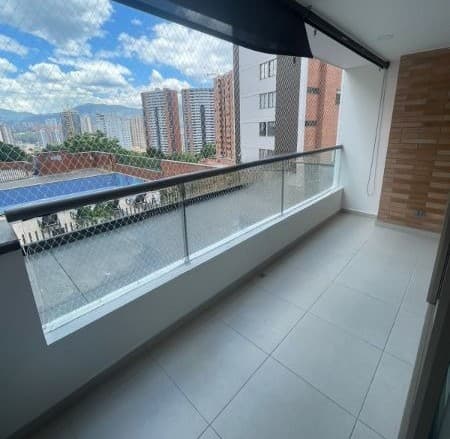 Apartamento en arriendo en Vegas de San Jose, Sabaneta — foto 1 de 14