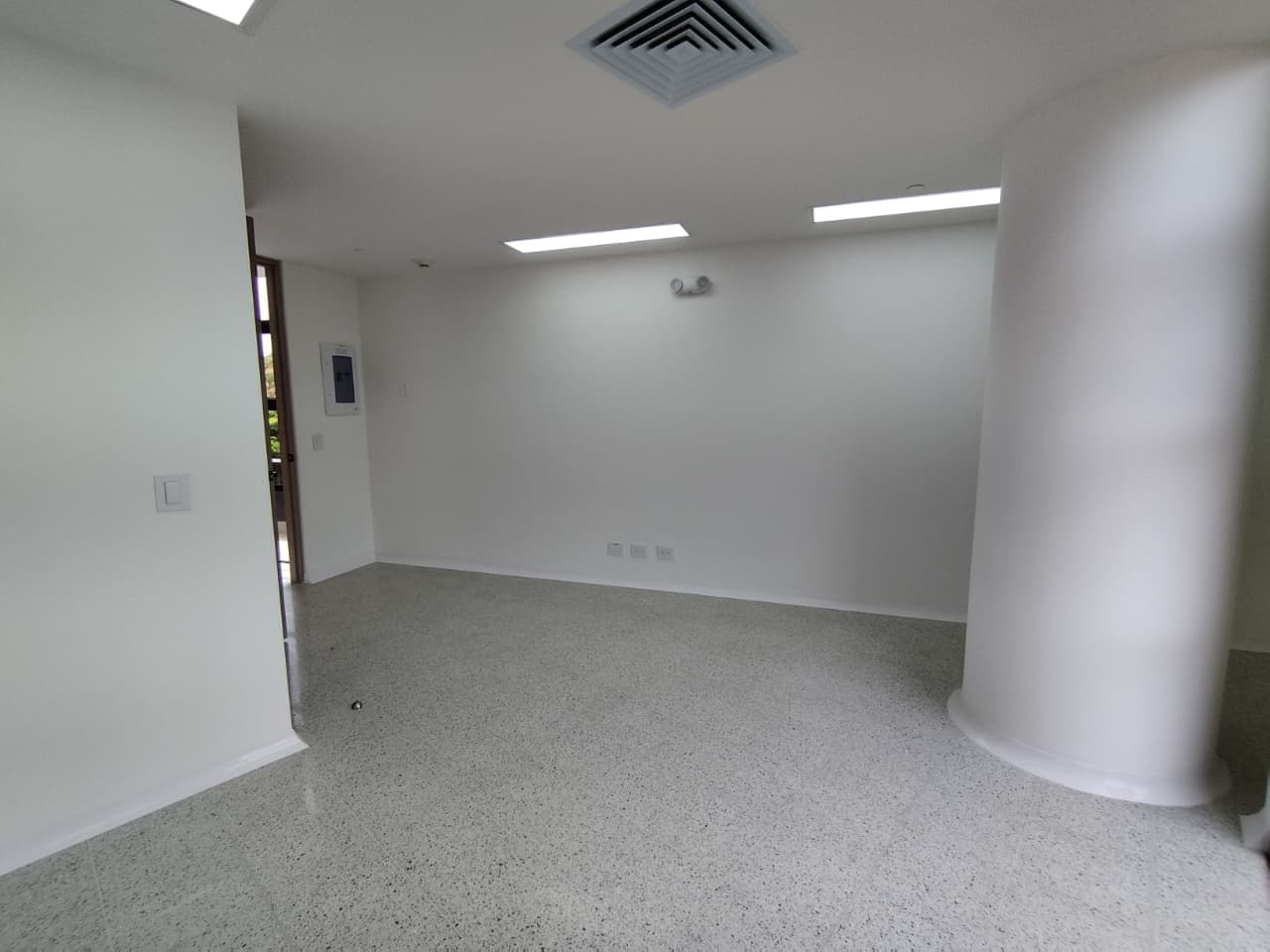 Consultorio en arriendo en San Diego, El Poblado, Medellín — foto 4 de 10