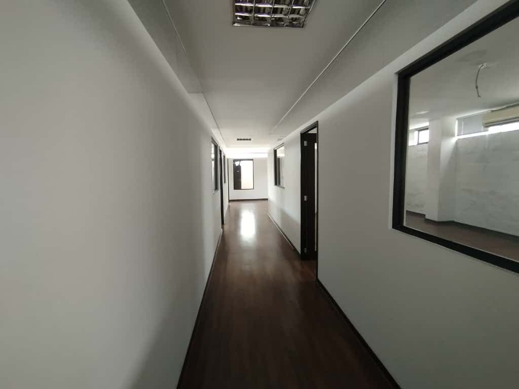 Casa Comercial en arriendo en Aguacatala, El Poblado, Medellín — foto 3 de 20