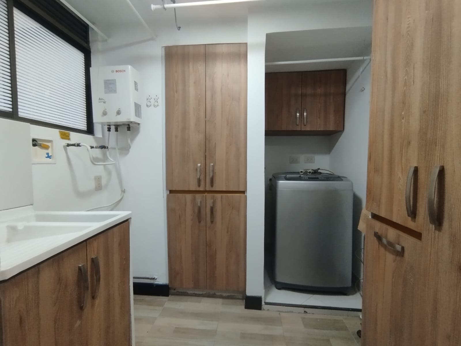 Apartamento en arriendo en Jardines, Envigado — foto 2 de 20
