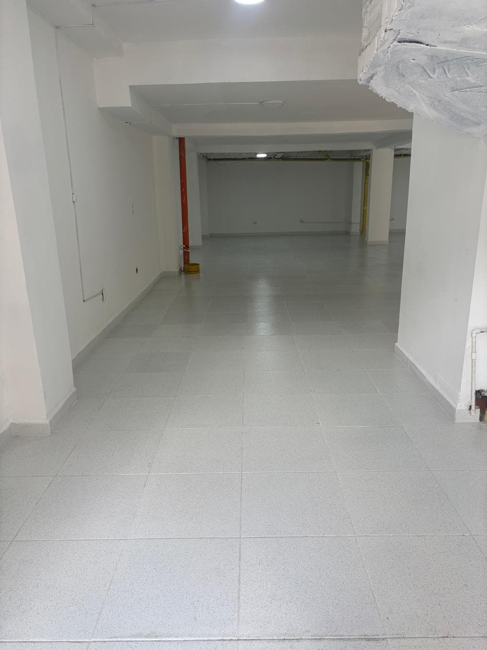 Local en arriendo en Buenos Aires, Centro, Medellín — foto 2 de 8