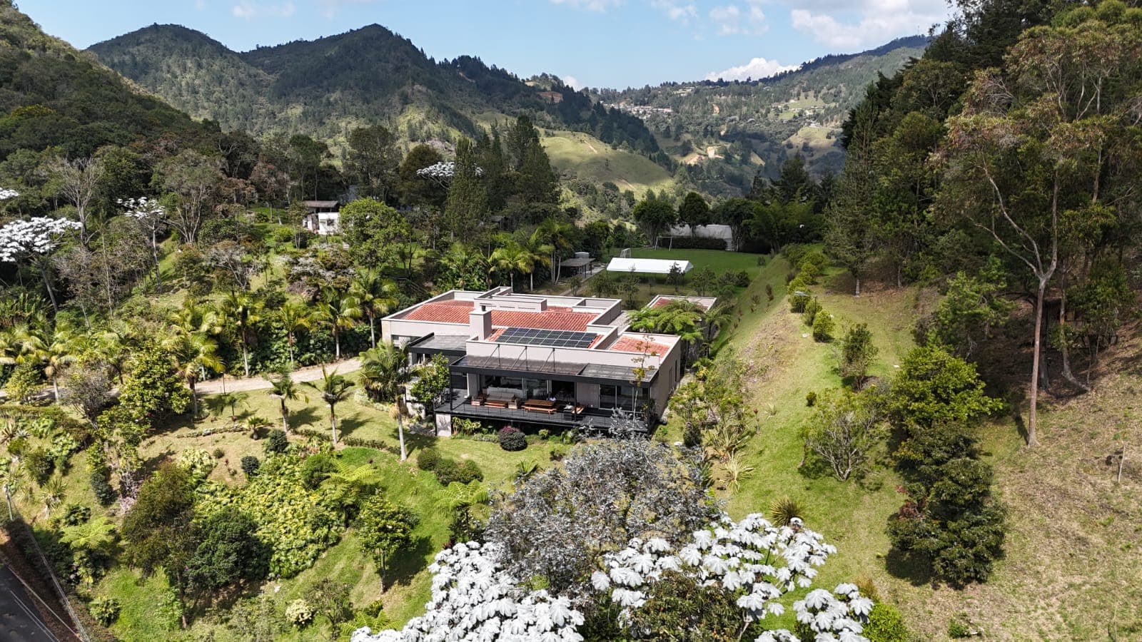 Casa Campestre en arriendo en Retiro — foto 3 de 20