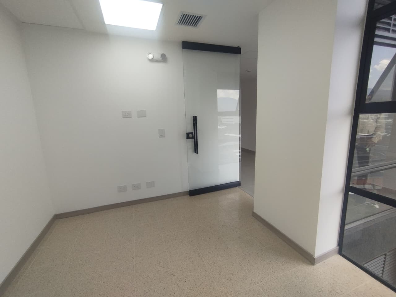 Consultorio en arriendo en San Diego, El Poblado, Medellín — foto 4 de 9