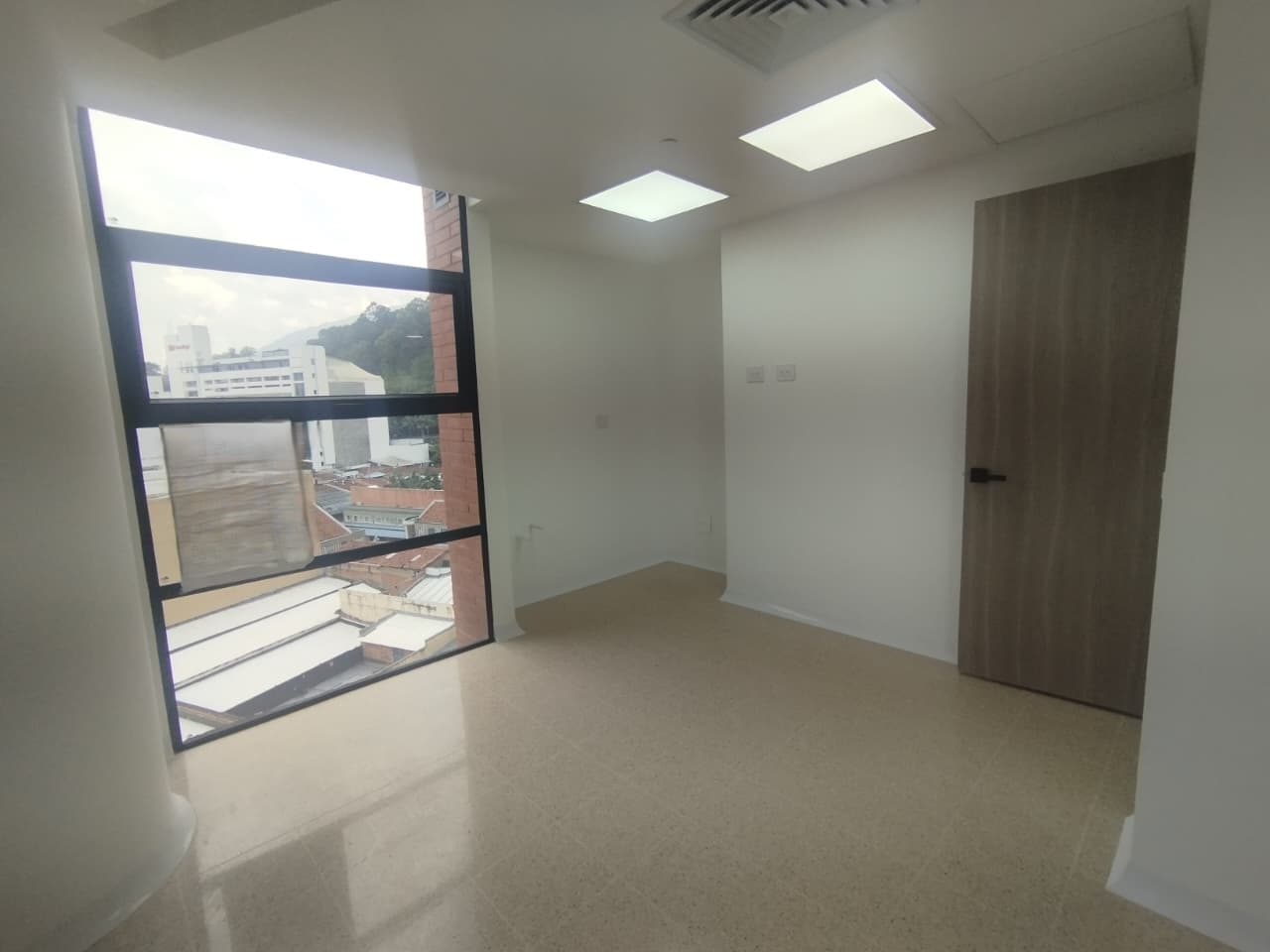 Consultorio en arriendo en San Diego, El Poblado, Medellín — foto 5 de 9