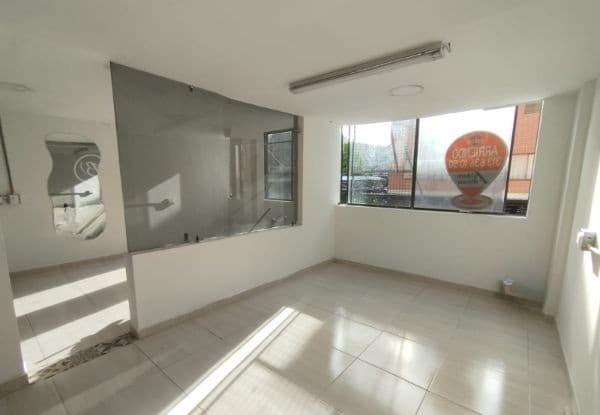 Local en arriendo en Centro De La Moda, Itagui — foto 4 de 8