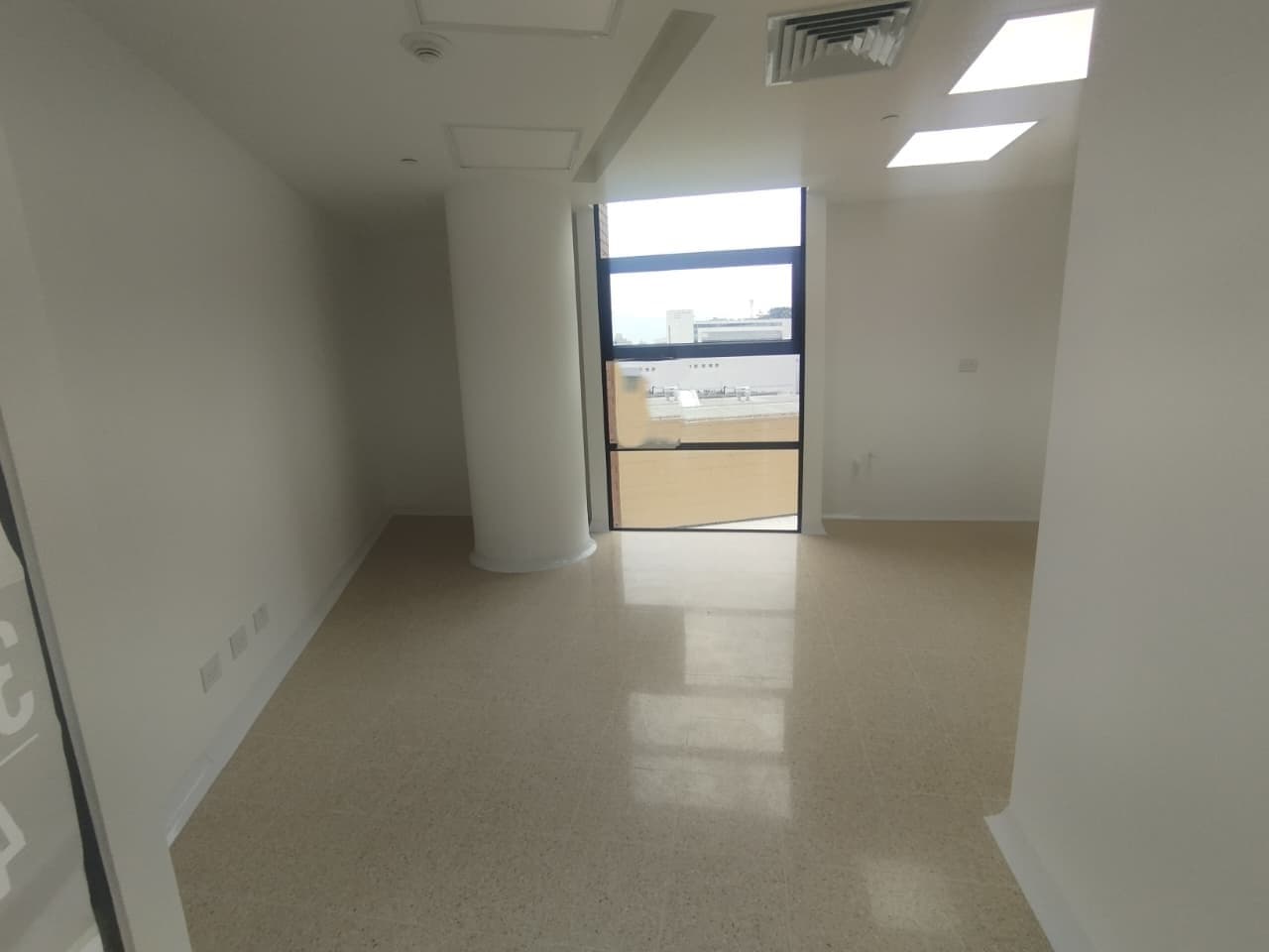 Consultorio en arriendo en San Diego, El Poblado, Medellín — foto 3 de 9