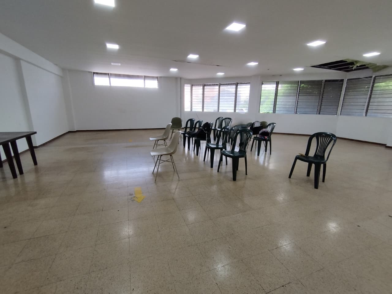 Local en arriendo en Barrio Colombia, El Poblado, Medellín — foto 1 de 12