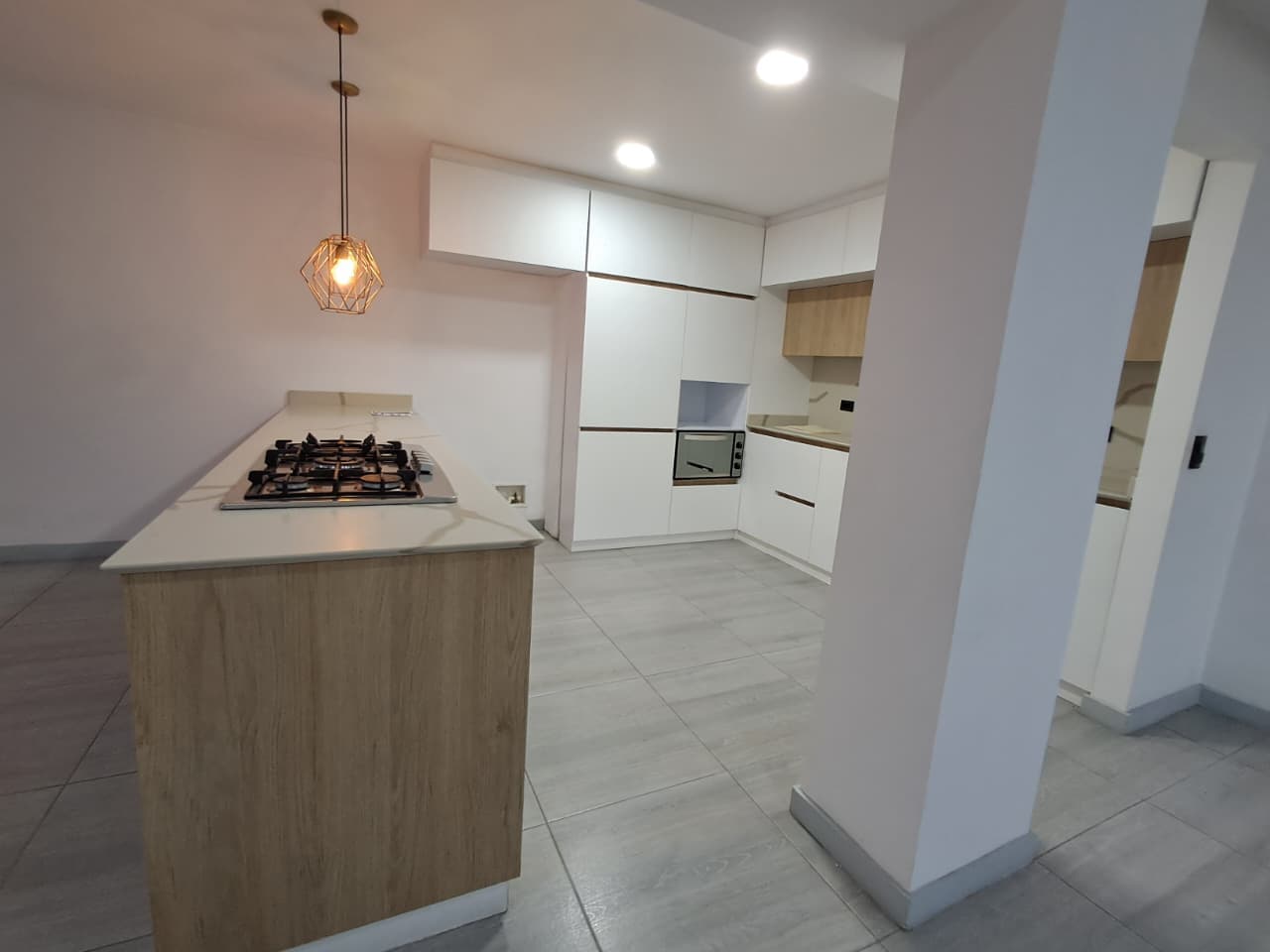 Apartamento en arriendo en Lorena, Laureles, Medellín — foto 5 de 20