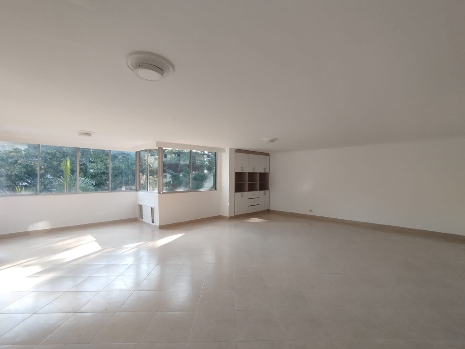 Apartamento en arriendo en Manila, El Poblado, Medellín — foto 5 de 16