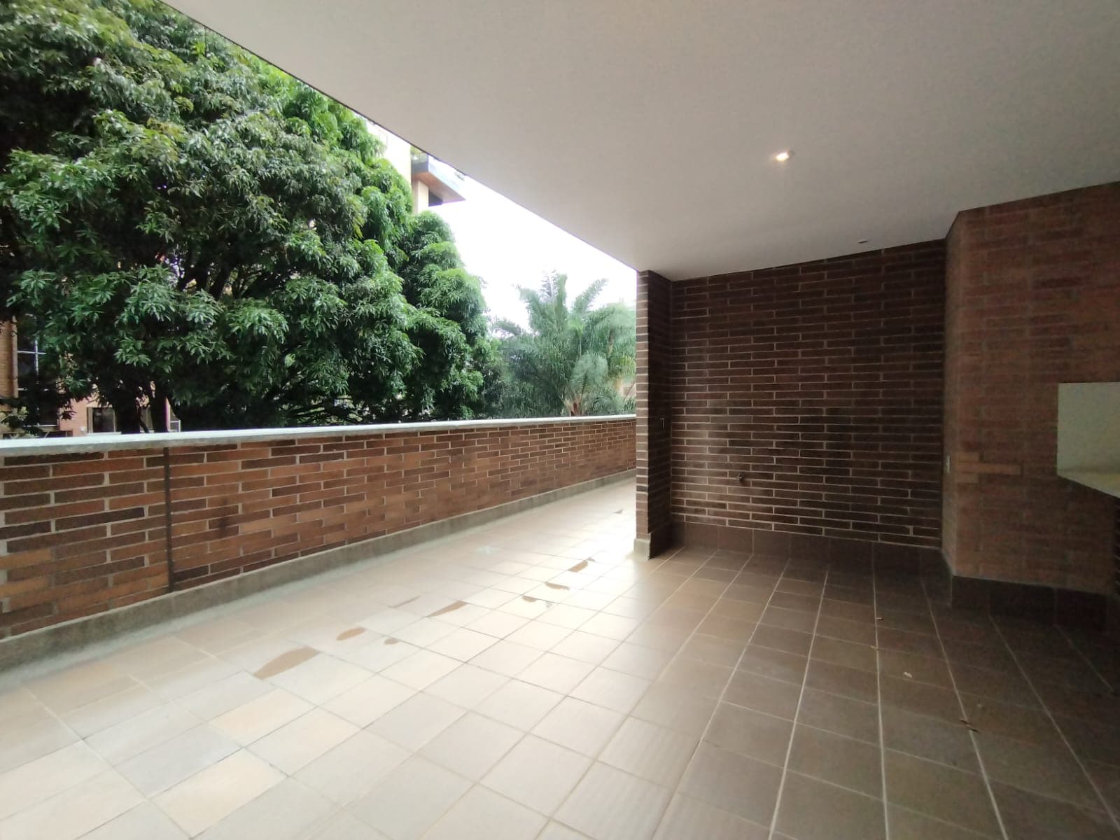 Apartamento en arriendo en San Lucas, El Poblado, Medellín — foto 2 de 20