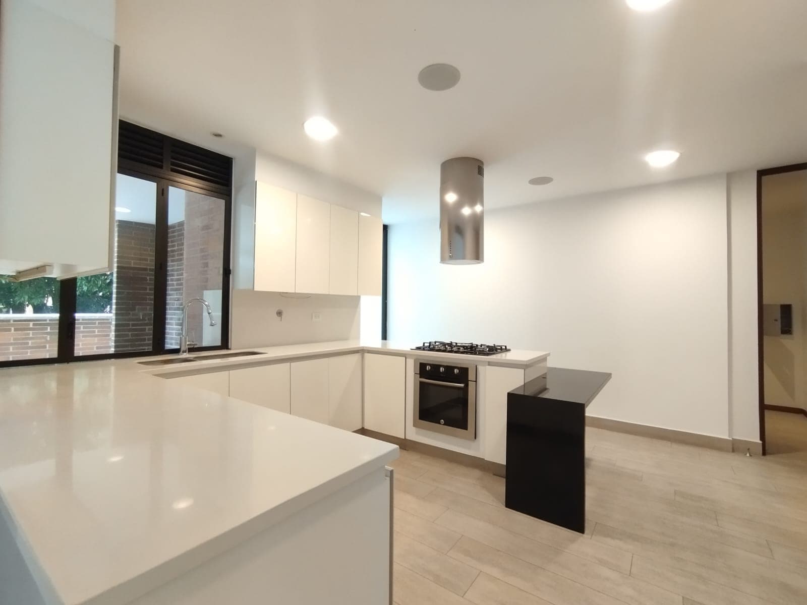 Apartamento en arriendo en San Lucas, El Poblado, Medellín — foto 5 de 20
