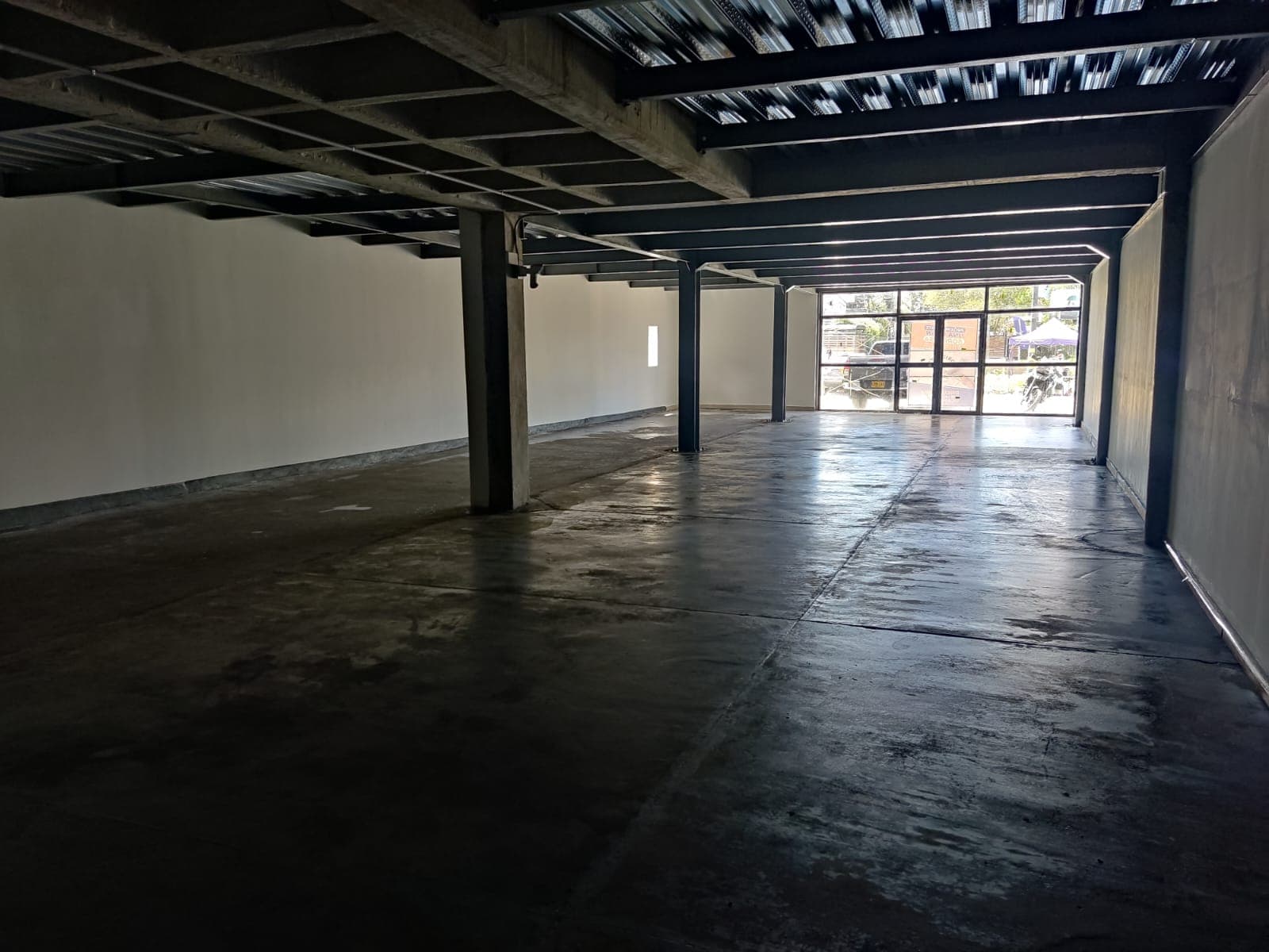 Local en arriendo en Llano Grande, Rionegro — foto 1 de 10