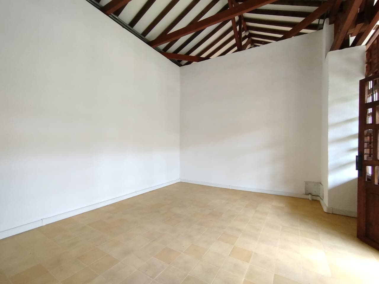 Local en arriendo en Rionegro — foto 2 de 9