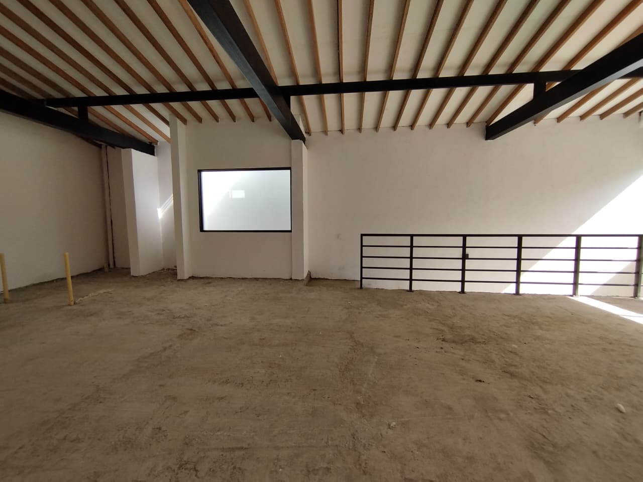 Local en arriendo en Patio Bonito, El Poblado, Medellín — foto 4 de 7
