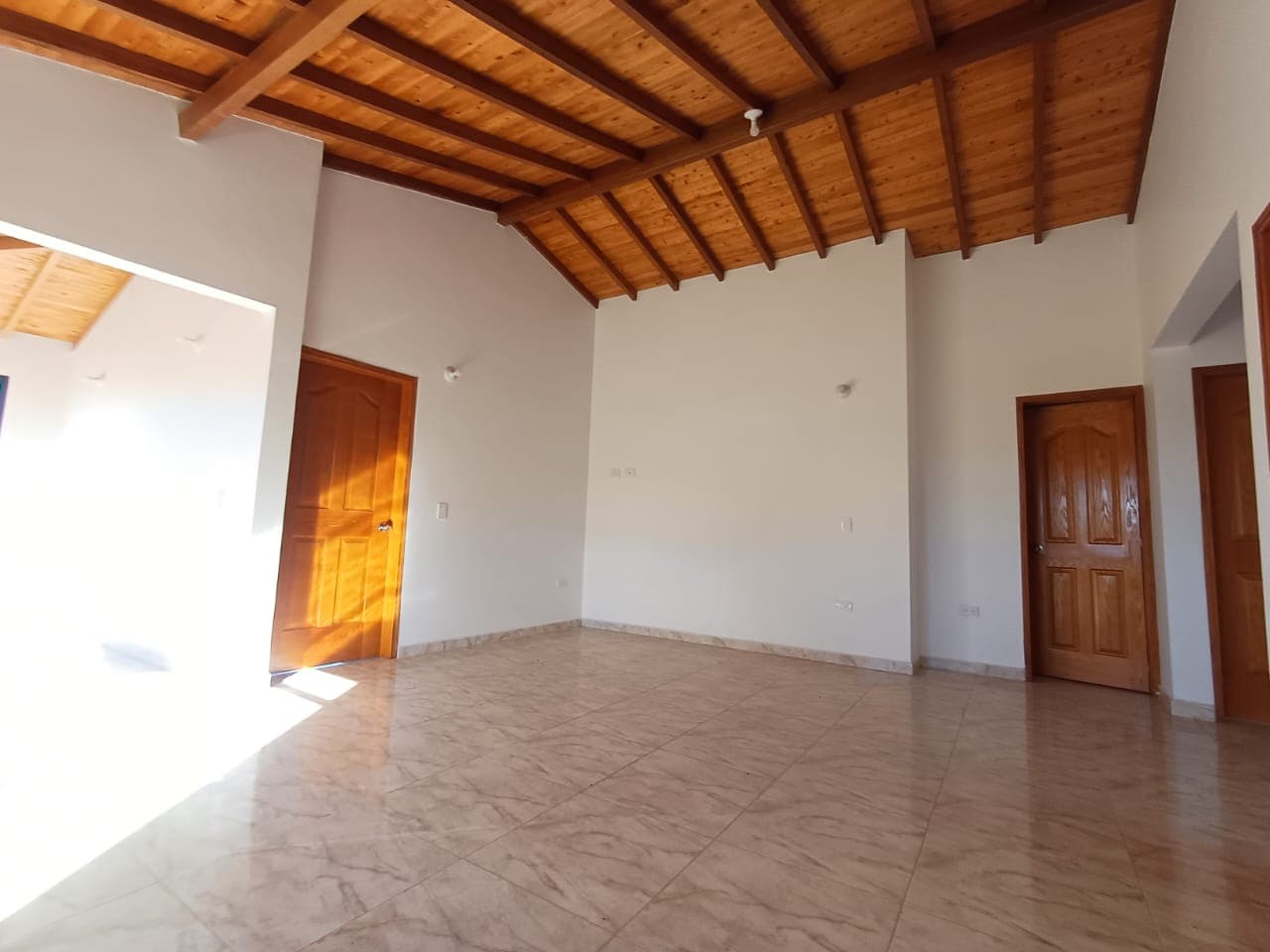Casa Vivienda en arriendo en Marinilla — foto 4 de 20