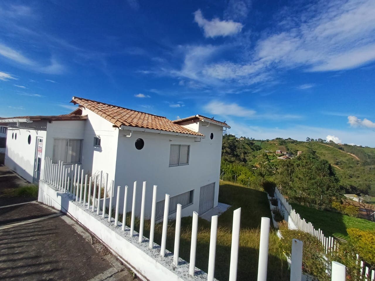 Casa Vivienda en arriendo en Marinilla — foto 1 de 20