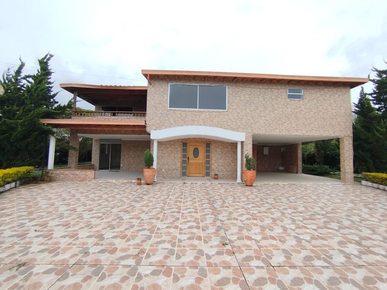 Casa Campestre en arriendo en Llano Grande, Rionegro — foto 2 de 20