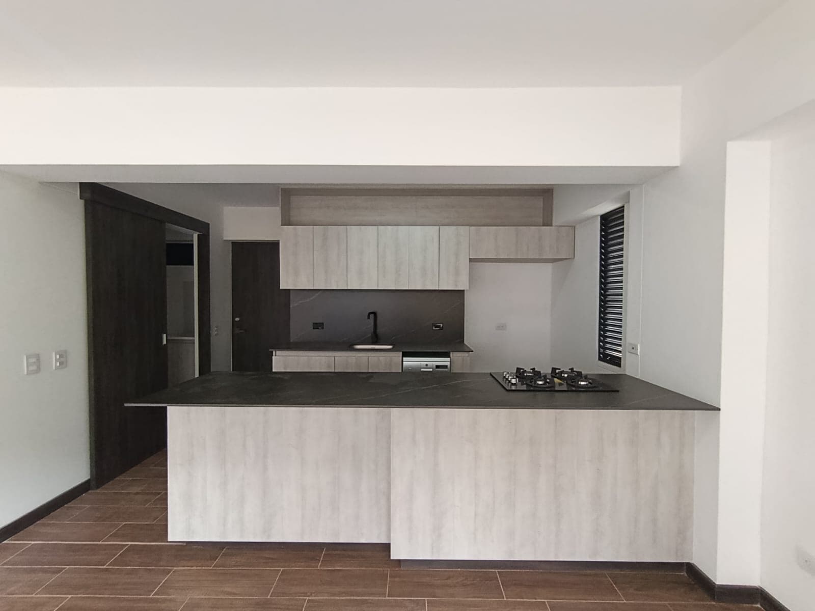 Apartamento en arriendo en Retiro — foto 1 de 17