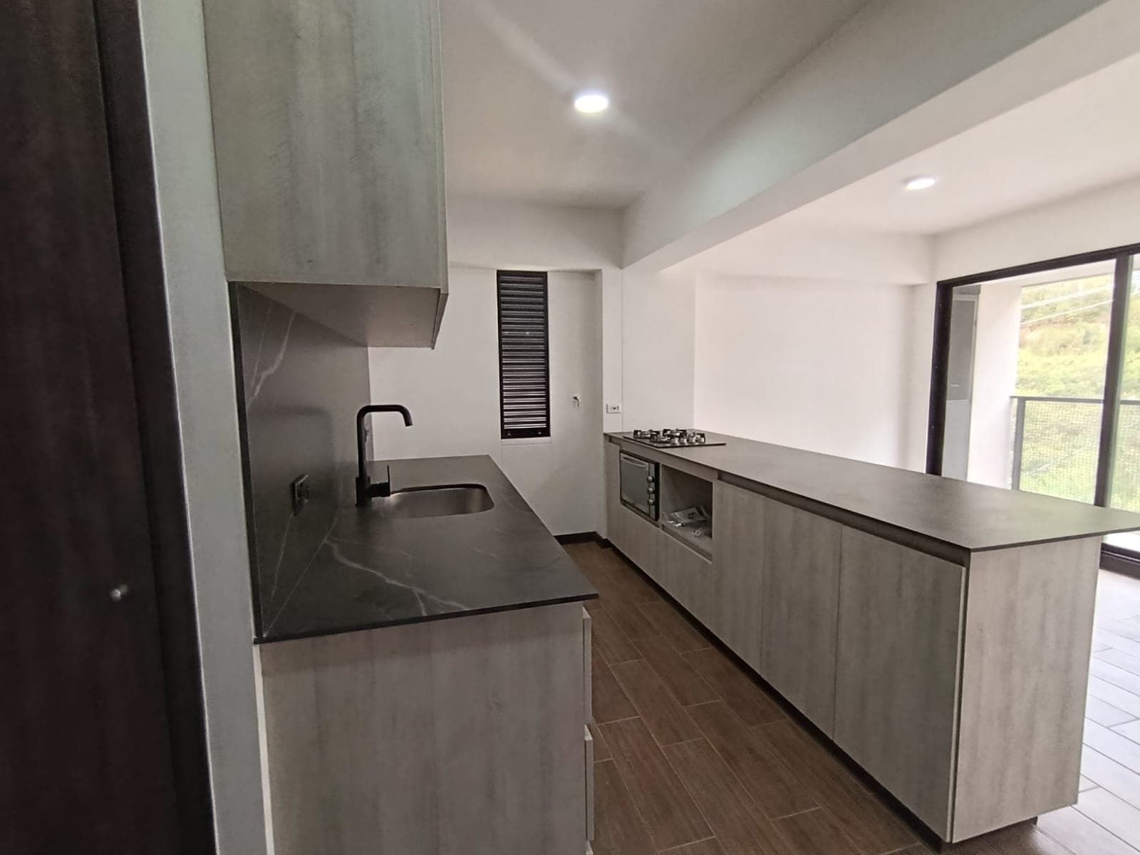 Apartamento en arriendo en Retiro — foto 2 de 17