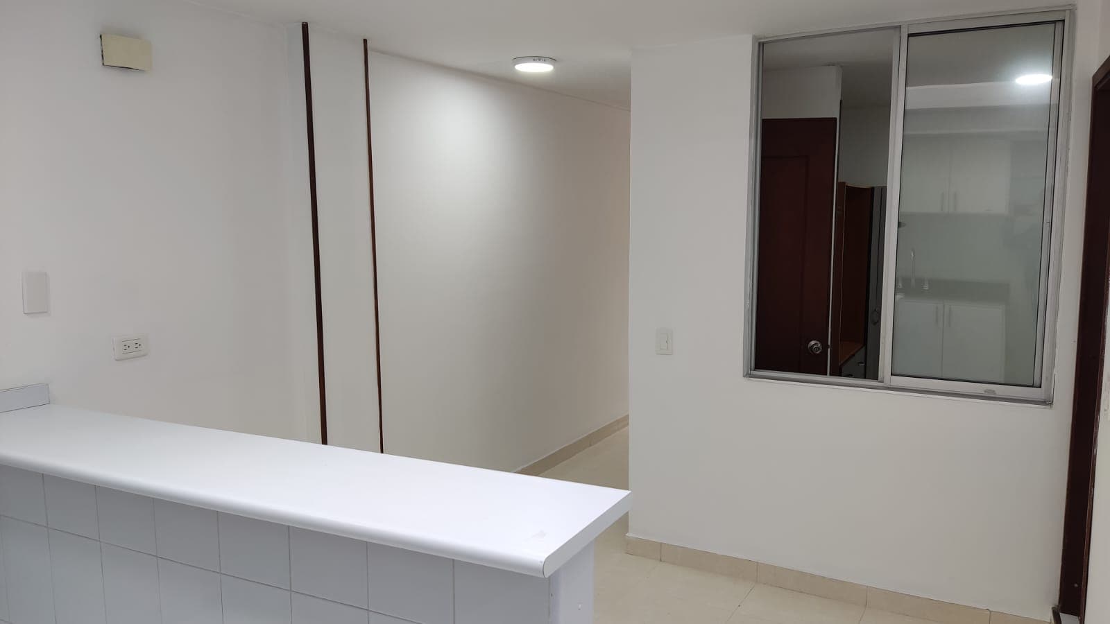 Apartamento en arriendo en Modelia, Fontibon, Bogotá, D.c. — foto 2 de 9