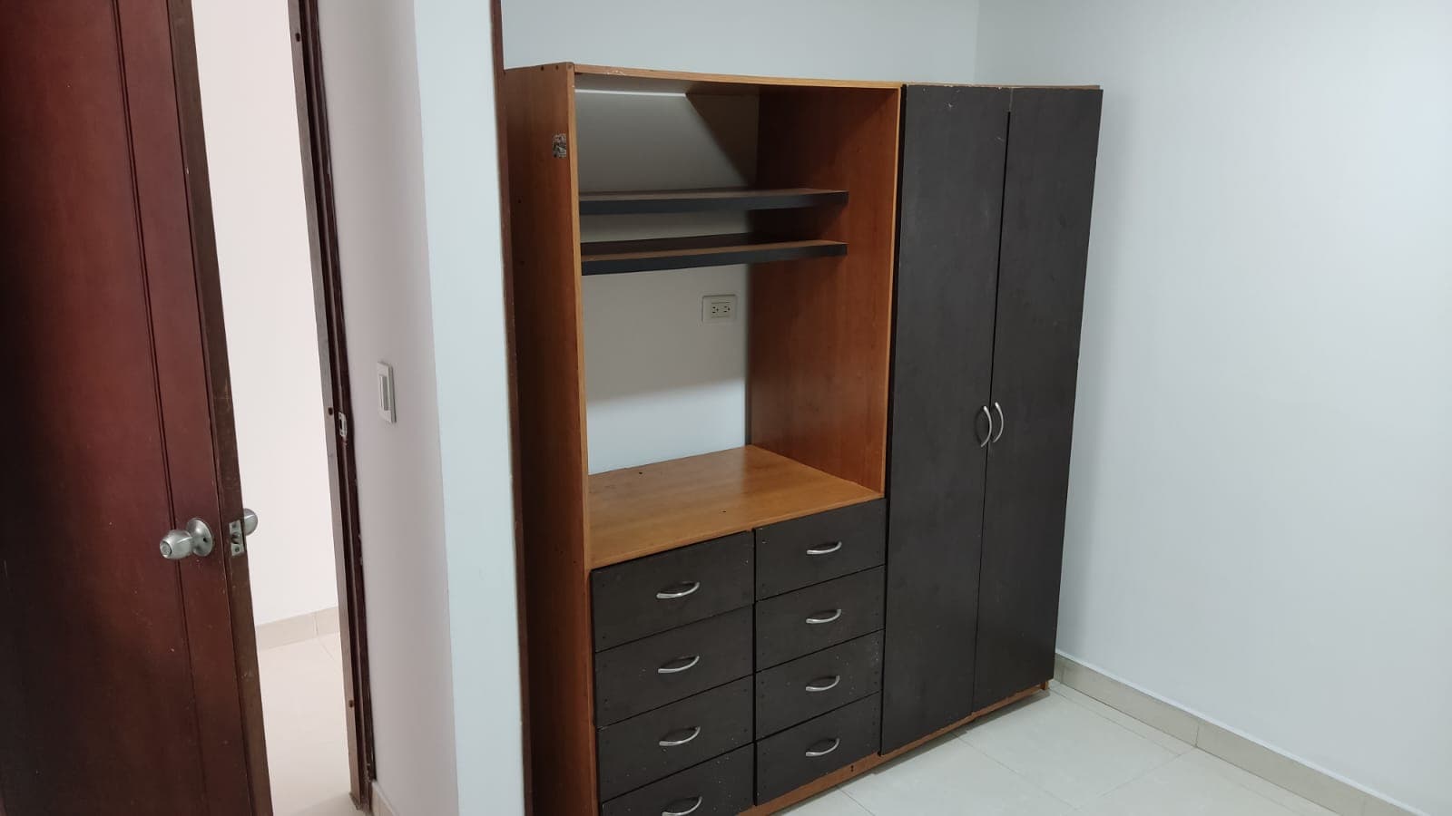 Apartamento en arriendo en Modelia, Fontibon, Bogotá, D.c. — foto 4 de 9