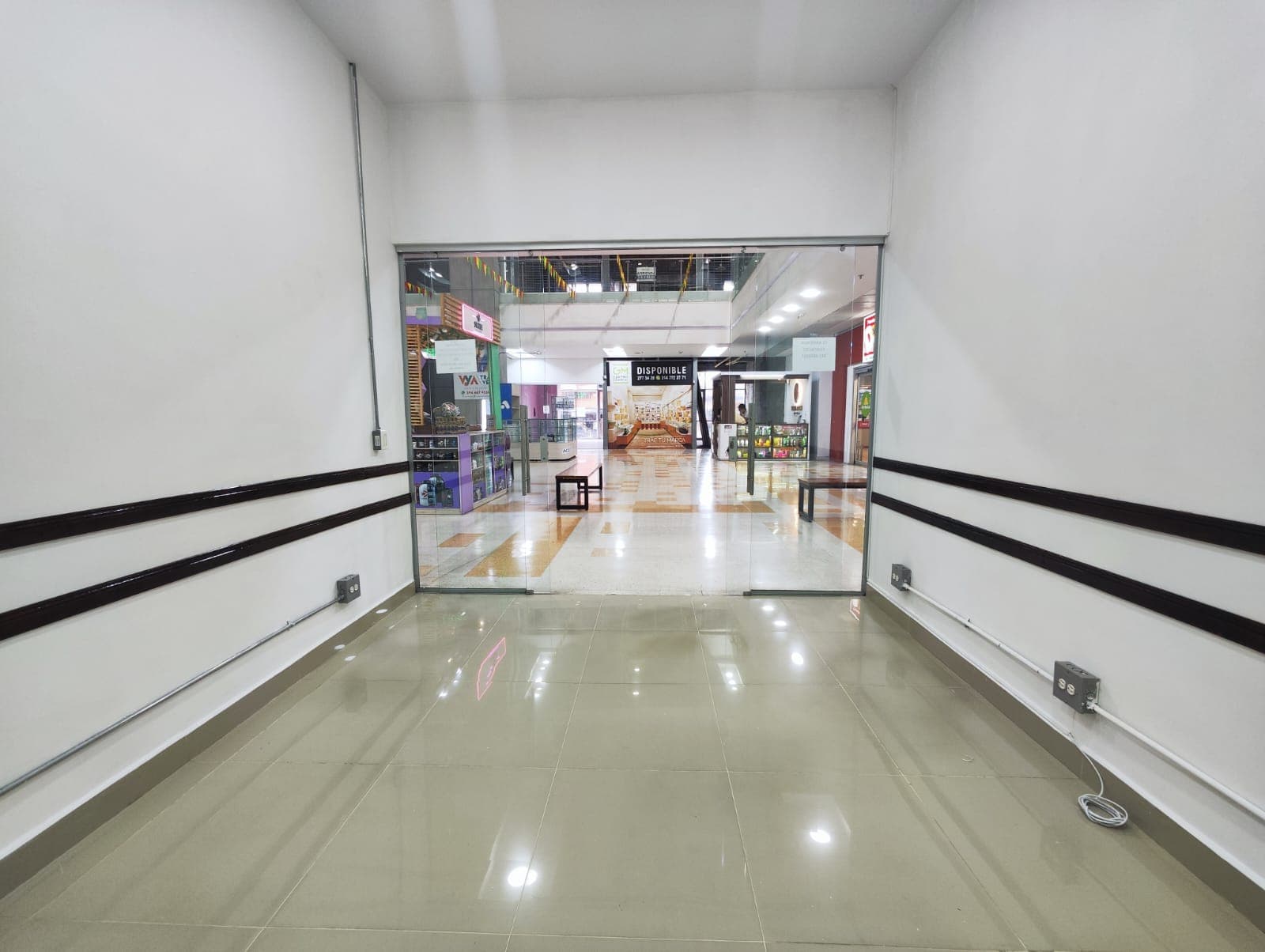 Local en arriendo en Los Naranjos, Itagui — foto 4 de 8