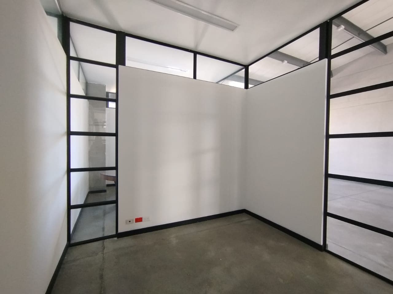Oficina en arriendo en Rionegro — foto 1 de 8