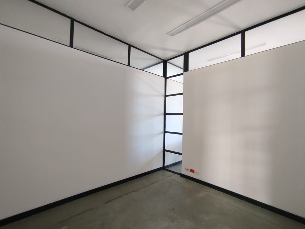 Oficina en arriendo en Rionegro — foto 1 de 8