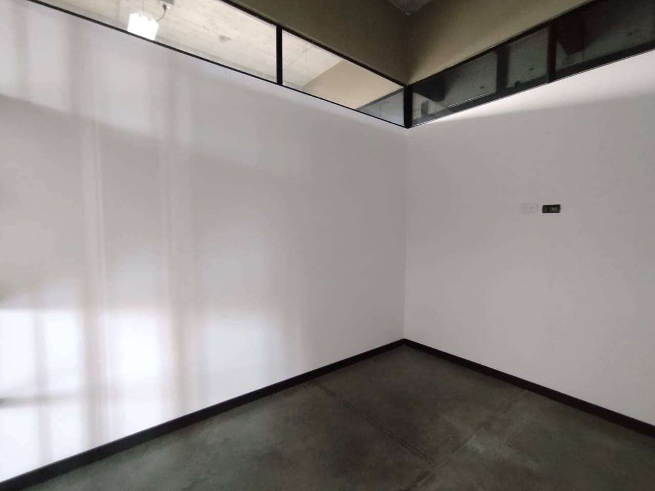Oficina en arriendo en Rionegro — foto 2 de 8