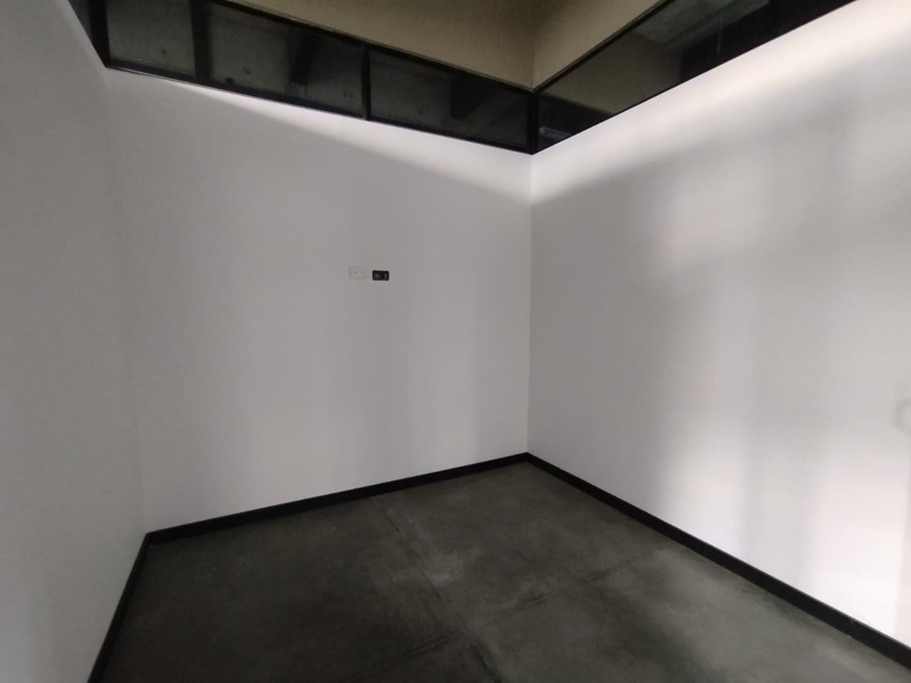 Oficina en arriendo en Rionegro — foto 5 de 8