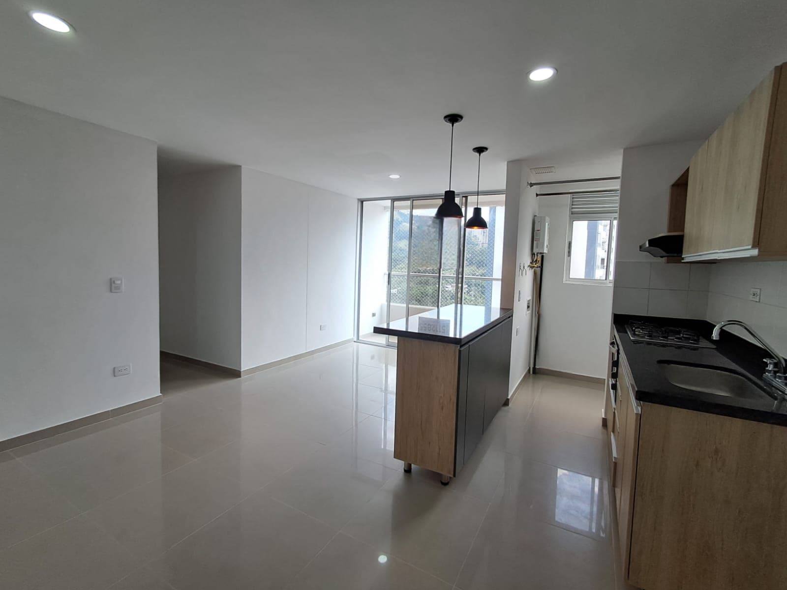 Apartamento en arriendo en La Doctora, Sabaneta — foto 2 de 20
