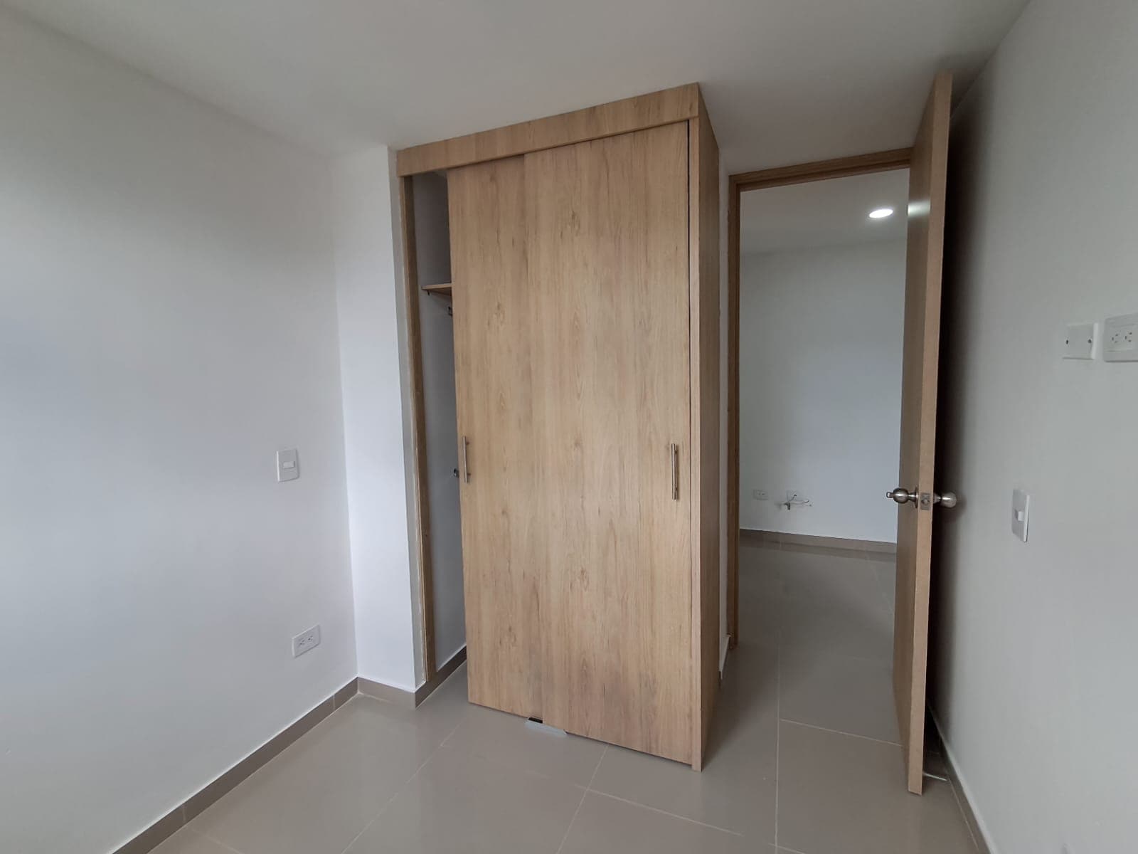 Apartamento en arriendo en La Doctora, Sabaneta — foto 5 de 20