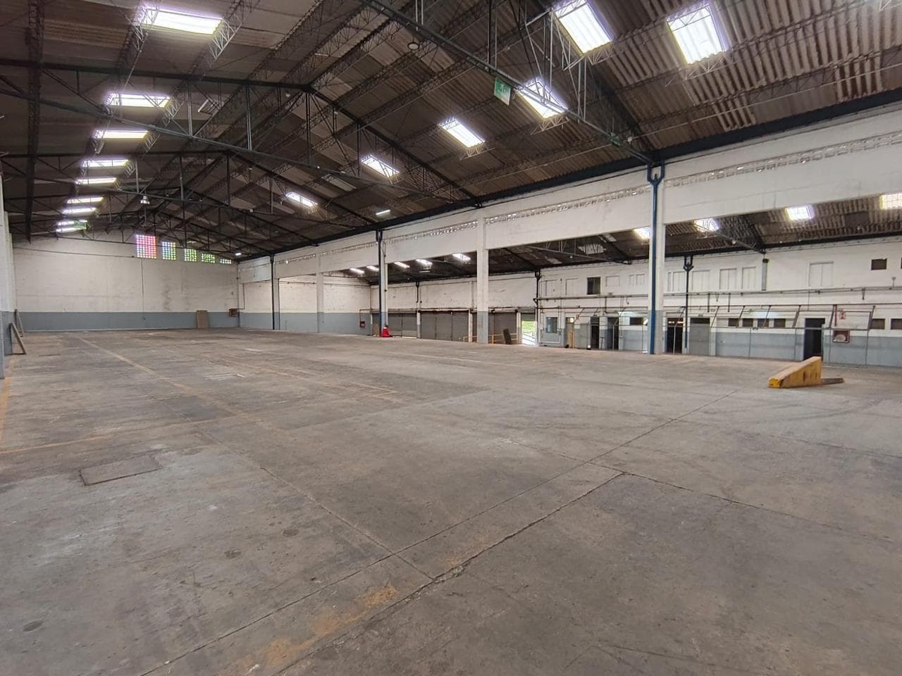 Bodega en arriendo en Prados De, Sabaneta — foto 1 de 20