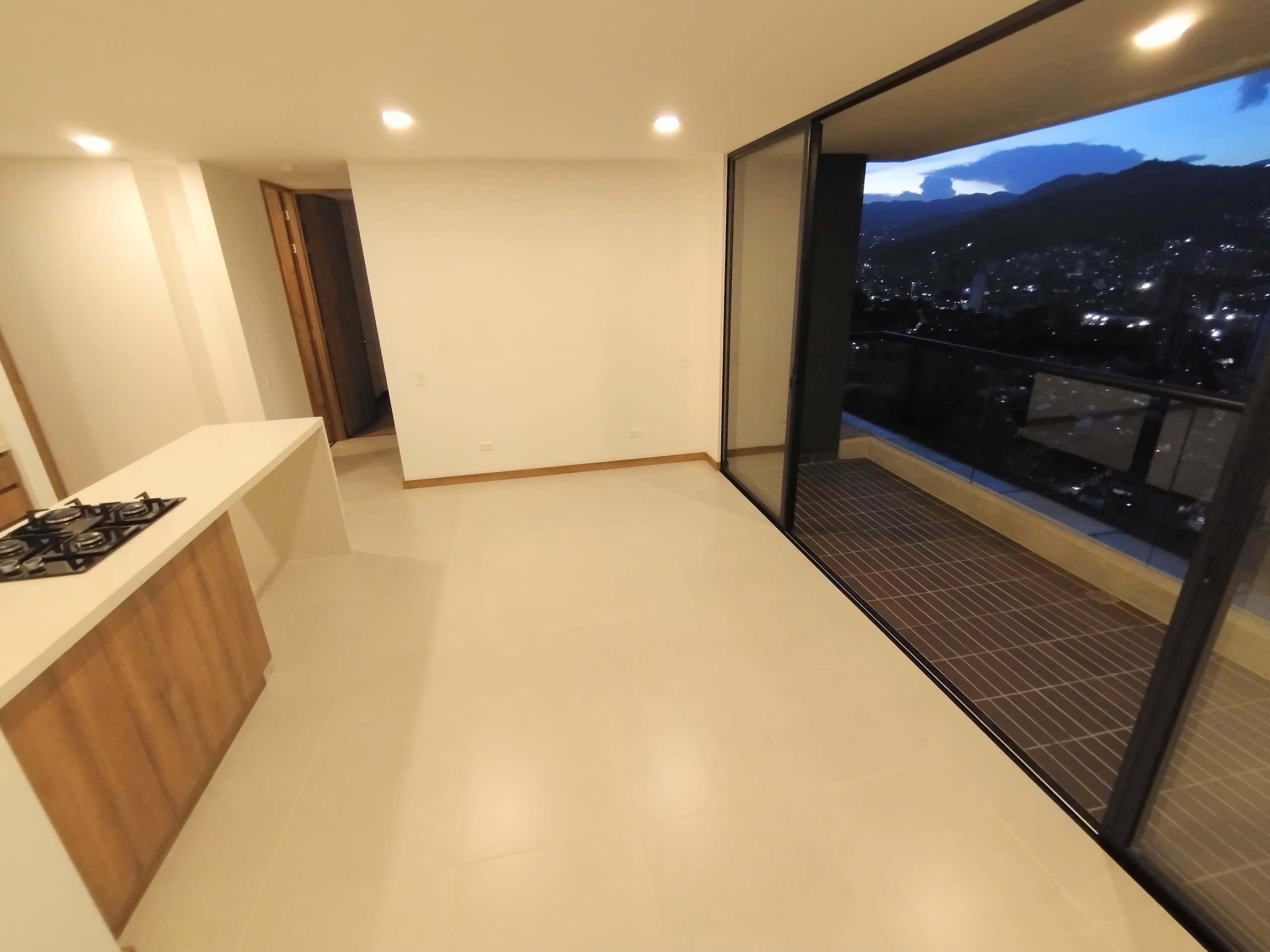 Apartamento en arriendo en El Trianón, Envigado — foto 4 de 20