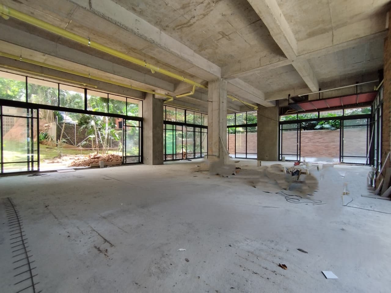 Local en arriendo en Las Lomas, El Poblado, Medellín — foto 1 de 12