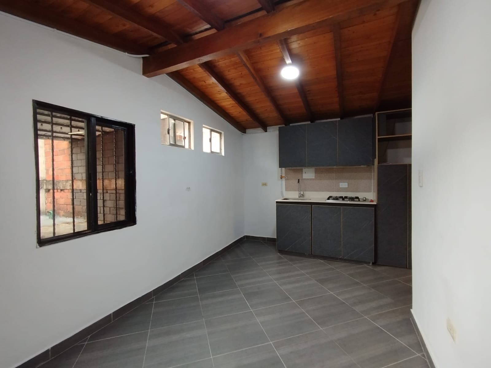 Apartamento en arriendo en Las Margaritas, Itagui — foto 5 de 16