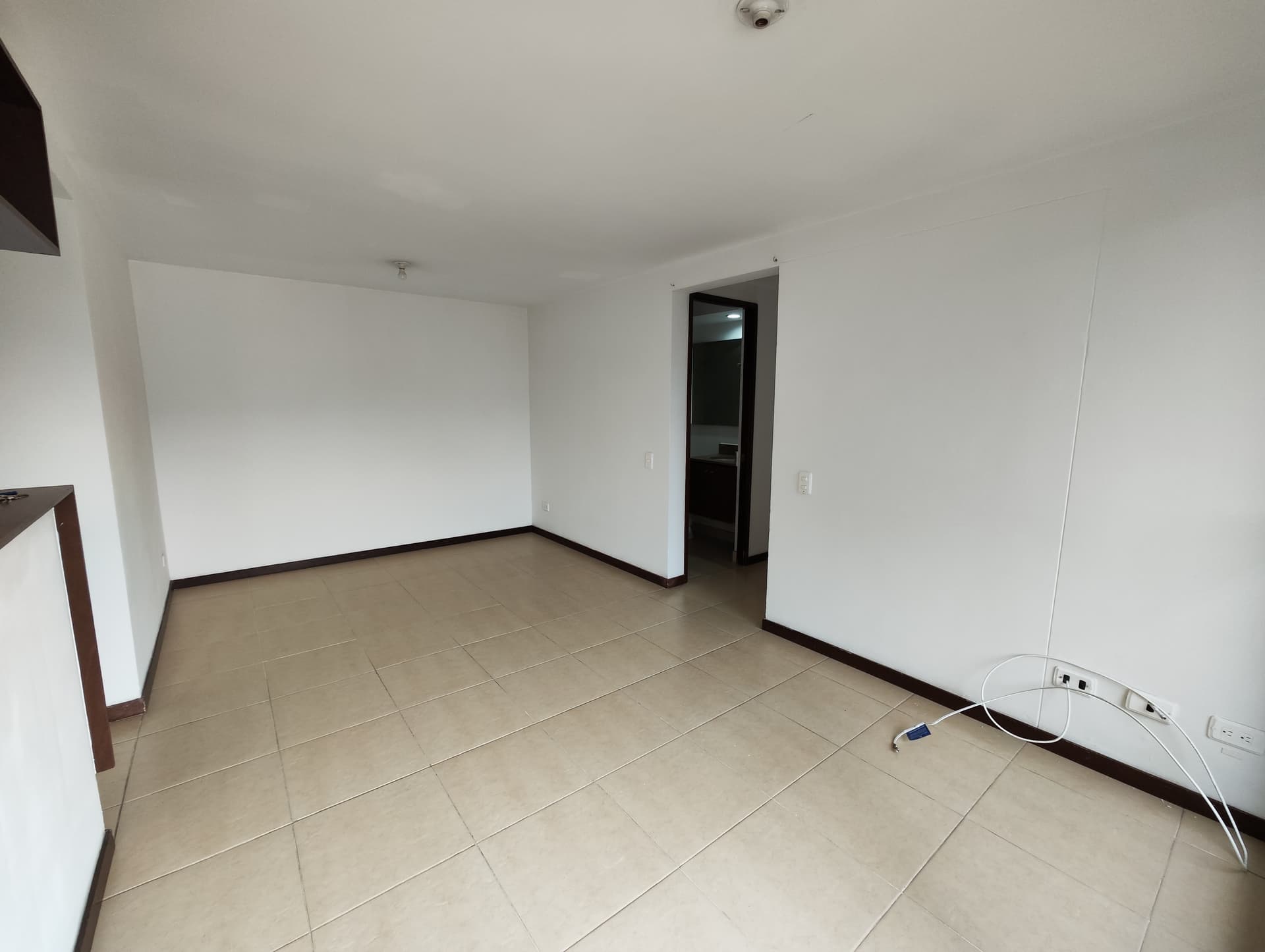 Apartamento en arriendo en Los Alpes, Belen, Medellín — foto 1 de 20