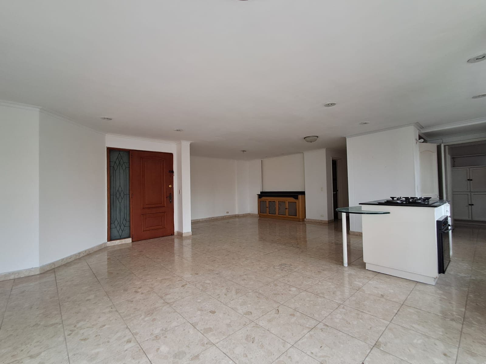 Apartamento en arriendo en Loma De Los Parra, El Poblado, Medellín — foto 3 de 20
