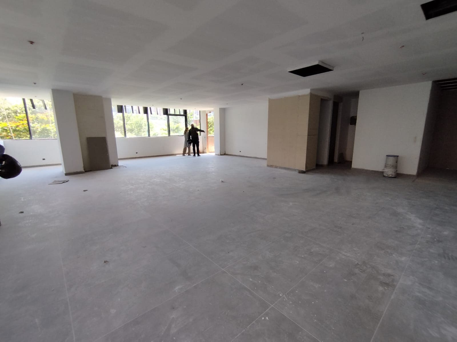 Oficina en arriendo en Ciudad del Rio, El Poblado, Medellín — foto 3 de 17
